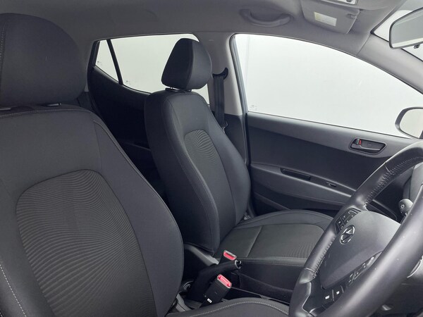 Used Hyundai i10 2019 for sale - 76166798: Photo 35