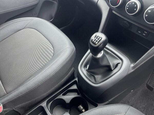 Used Hyundai i10 2019 for sale - 76166798: Photo 8