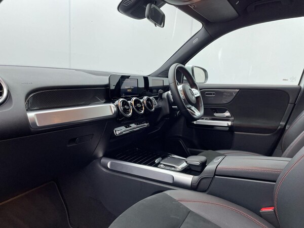 Used Mercedes-Benz GLB 2022 for sale - 75645663: Photo 16