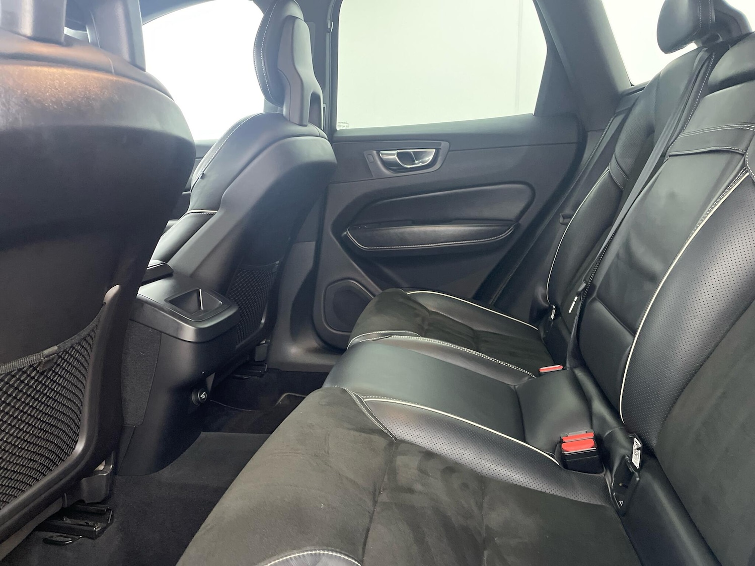 Used Volvo XC60 2017 for sale - 77586888: Photo 10