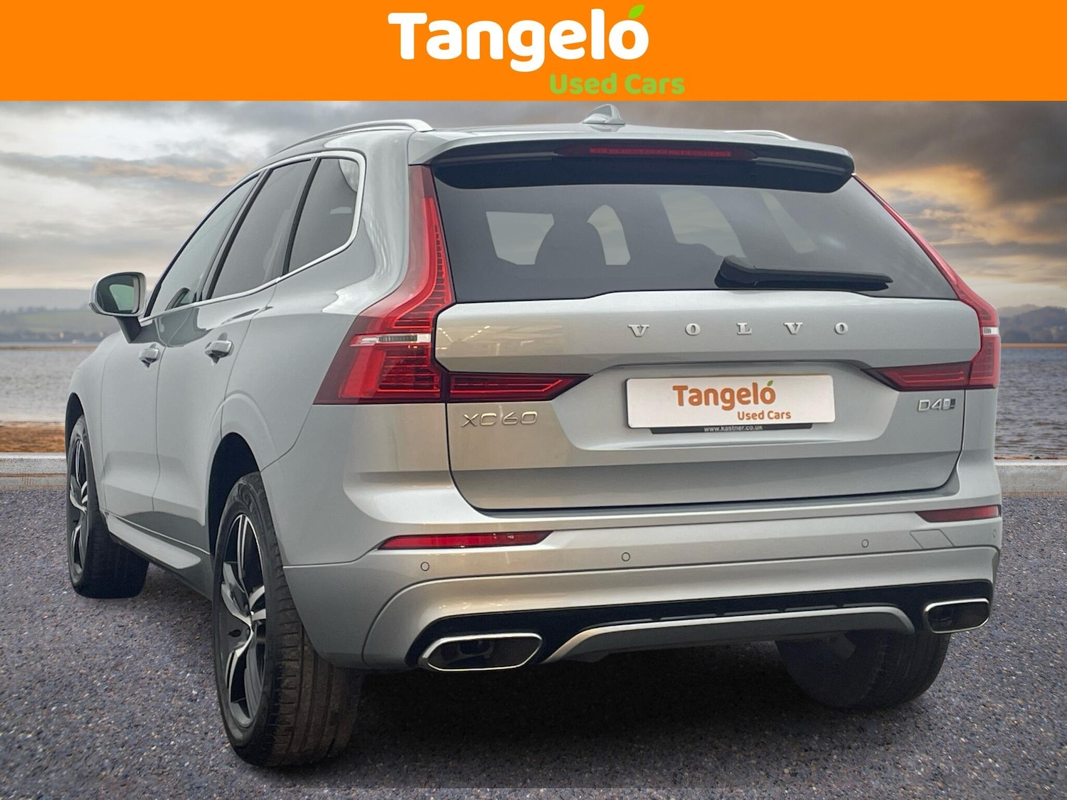 Used Volvo XC60 2017 for sale - 77586888: Photo 2