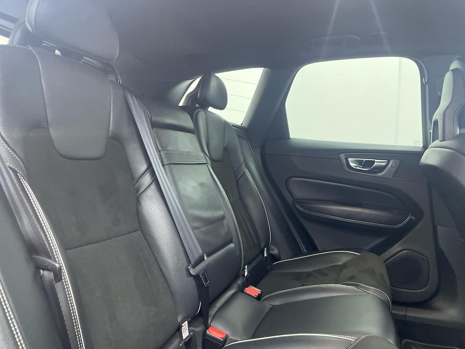 Used Volvo XC60 2017 for sale - 77586888: Photo 22