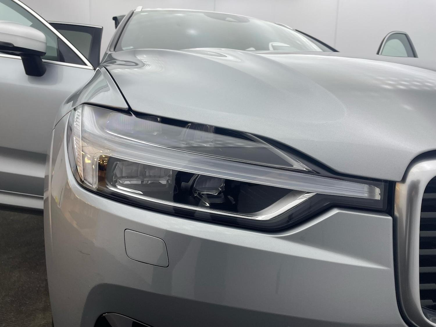 Used Volvo XC60 2017 for sale - 77586888: Photo 43