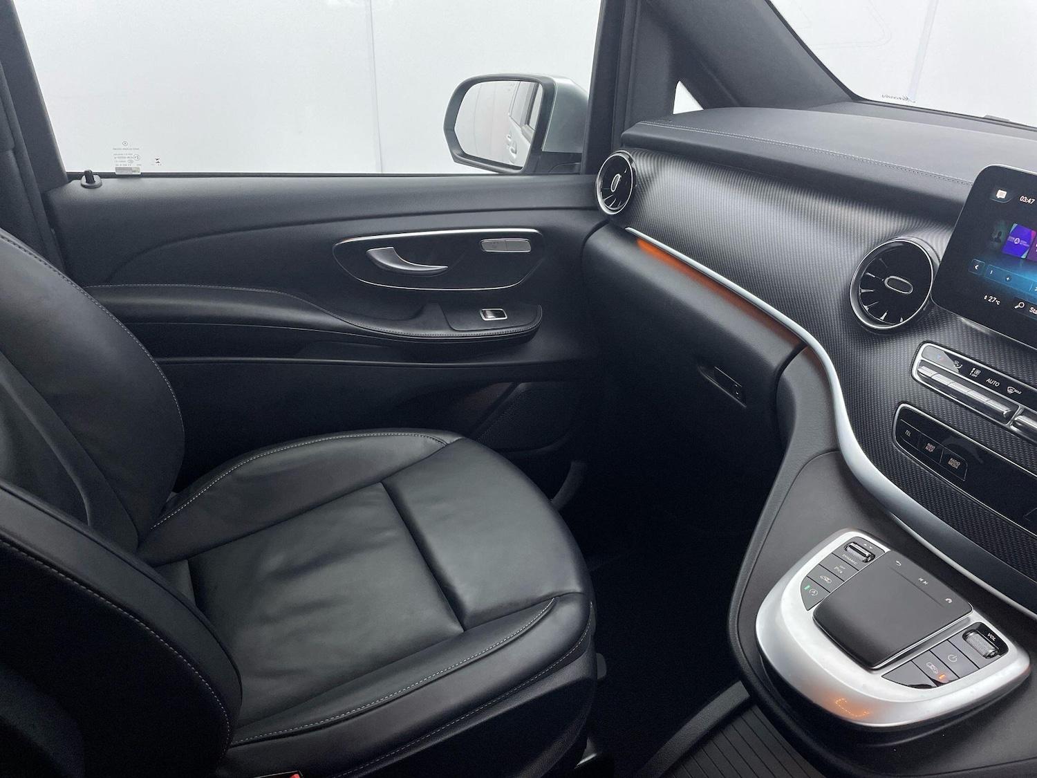 Used Mercedes-Benz V-Class 2024 for sale - 76270987: Photo 29