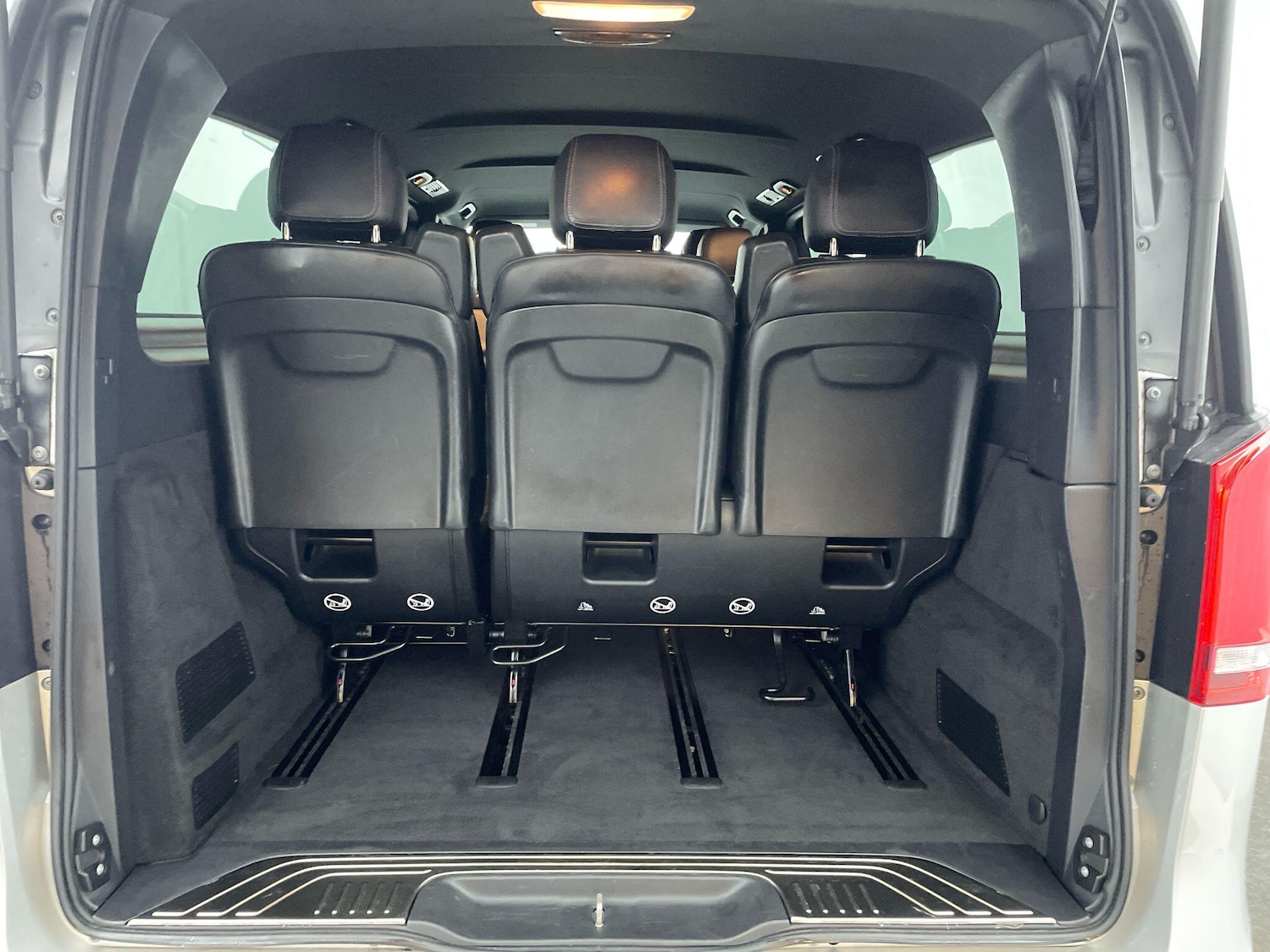 Used Mercedes-Benz V-Class 2024 for sale - 76270987: Photo 33