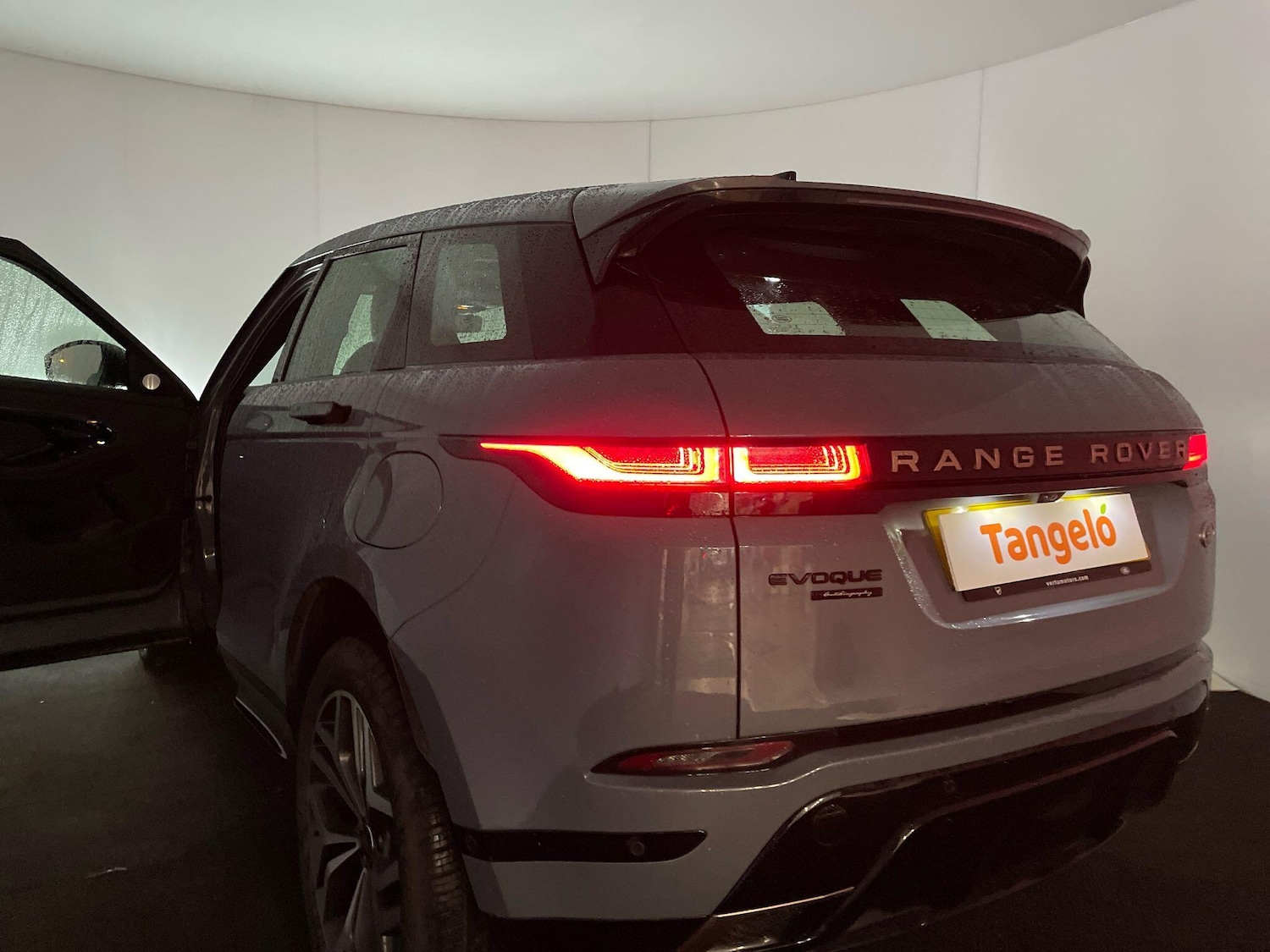 Used Land Rover Range Rover Evoque 2021 for sale - 76801221: Photo 7