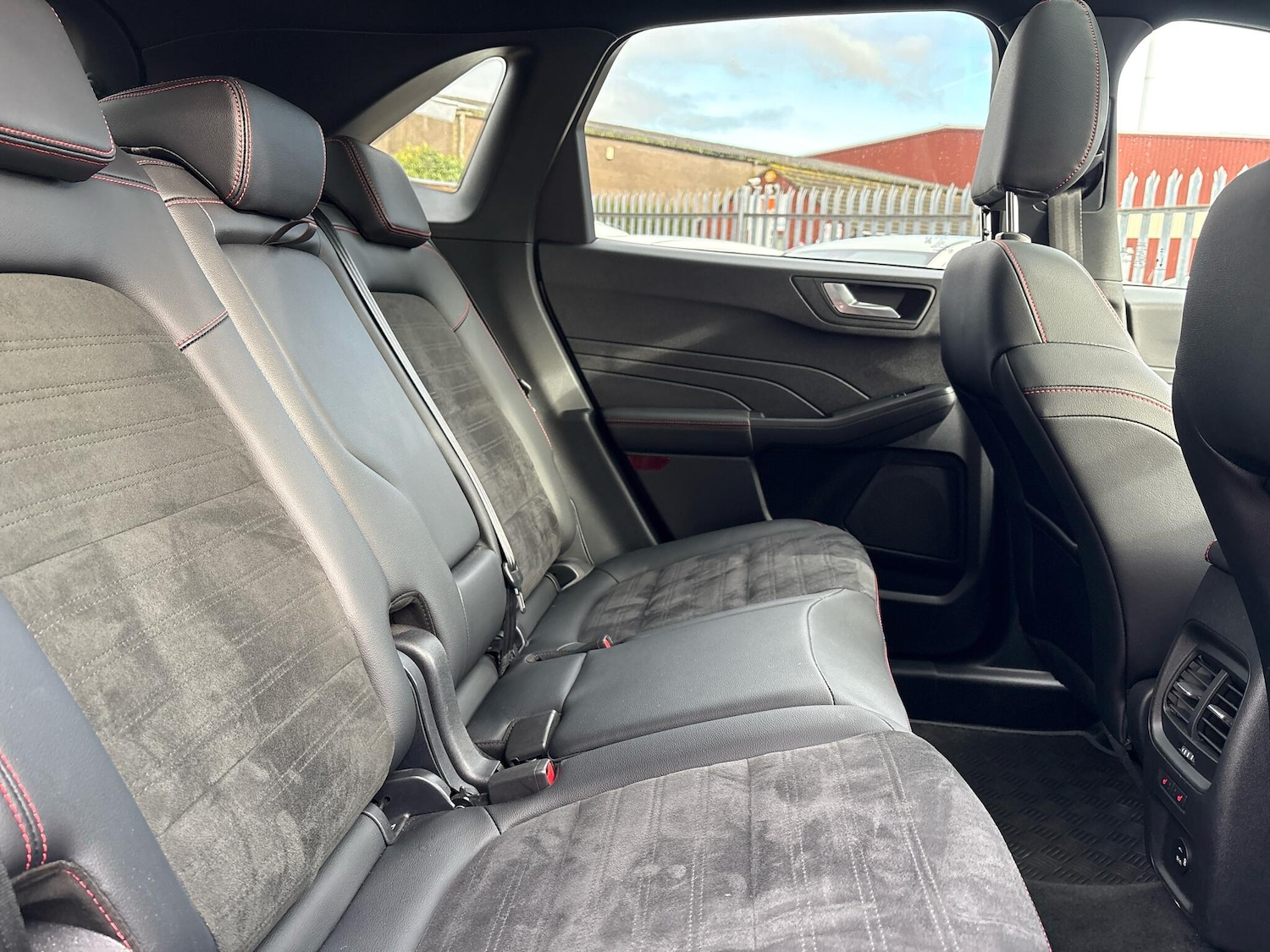 Used Ford Kuga 2023 for sale - 77331957: Photo 17