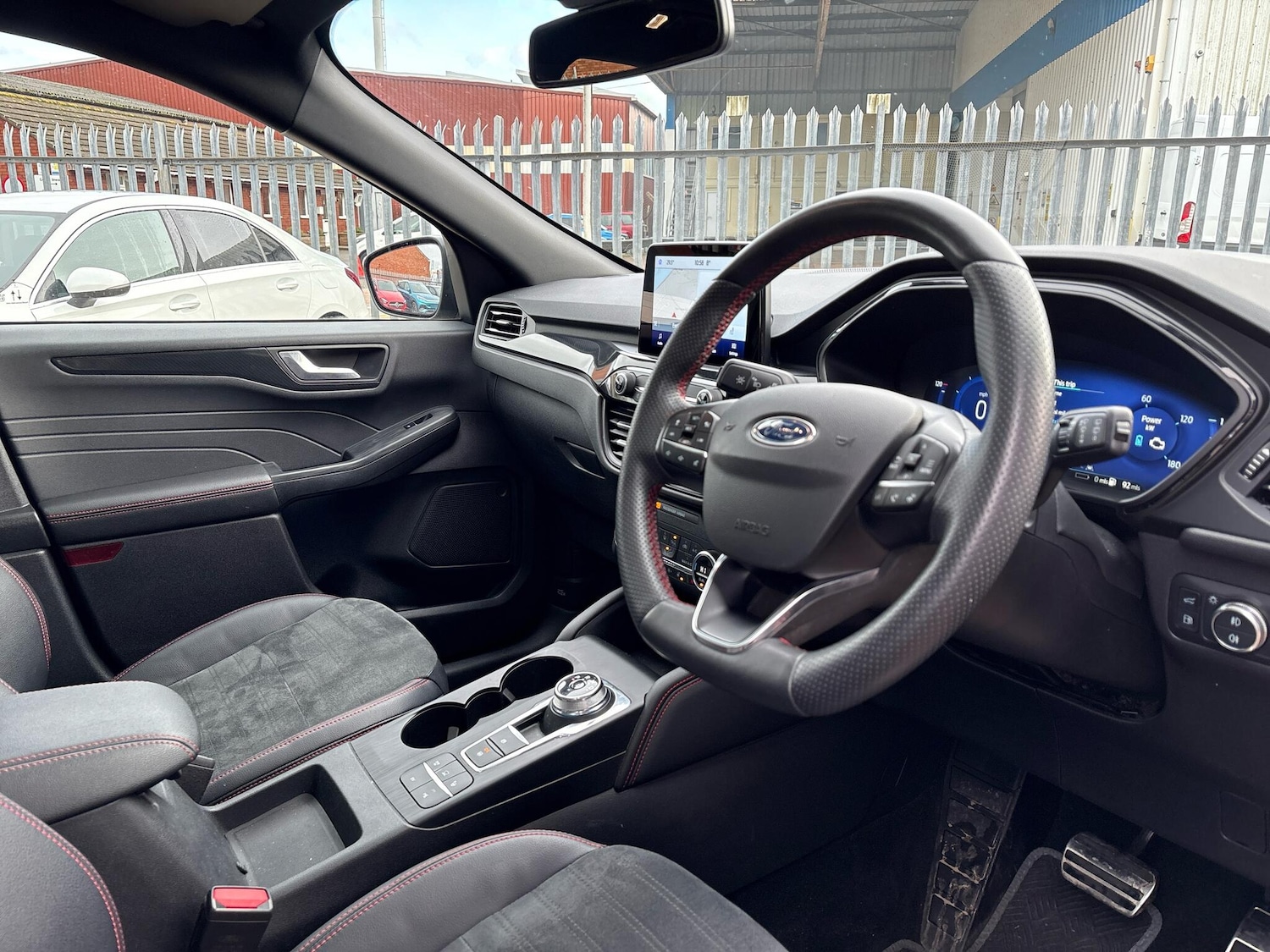 Used Ford Kuga 2023 for sale - 77331957: Photo 5