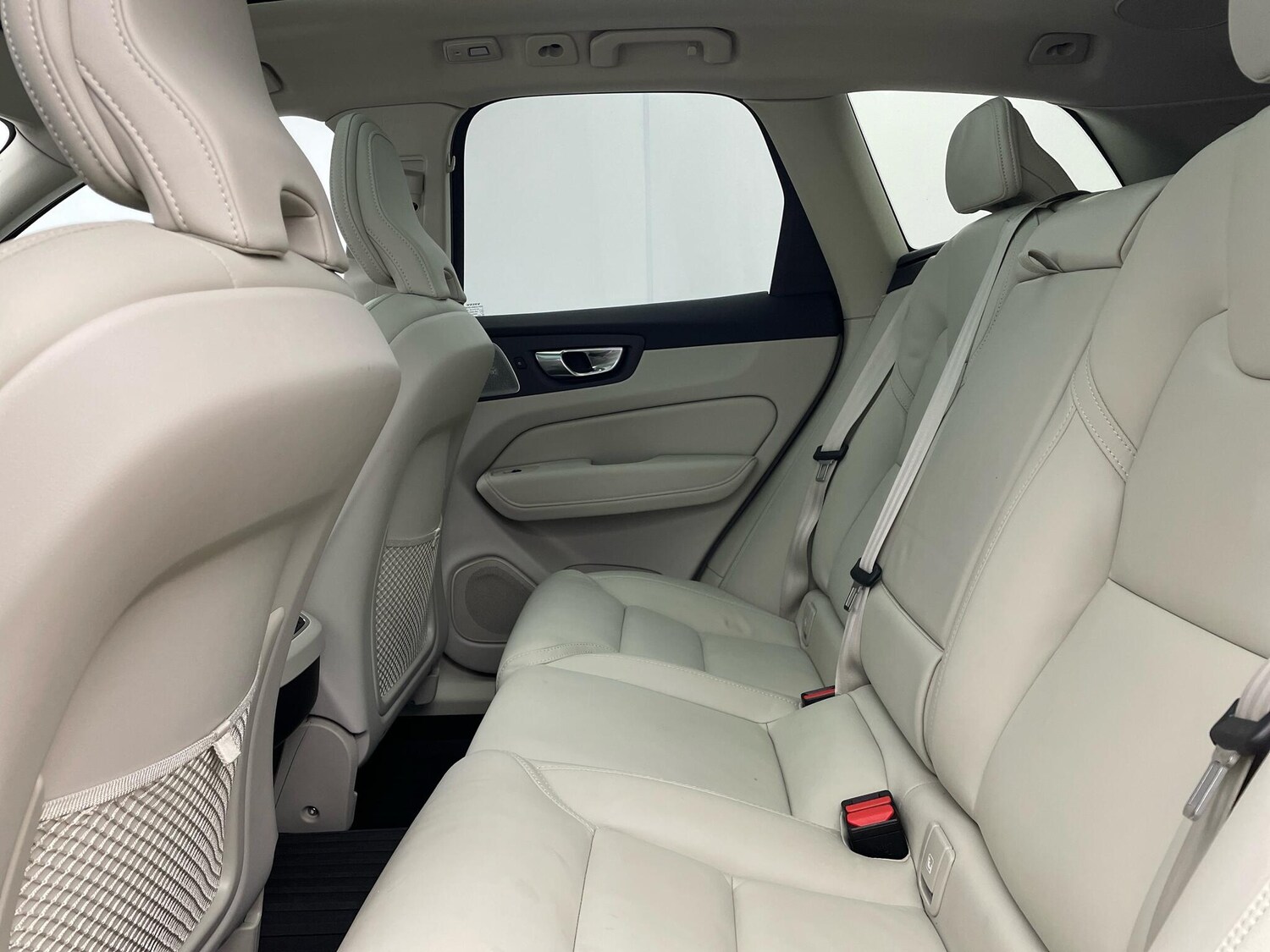 Used Volvo XC60 2023 for sale - 76166499: Photo 14