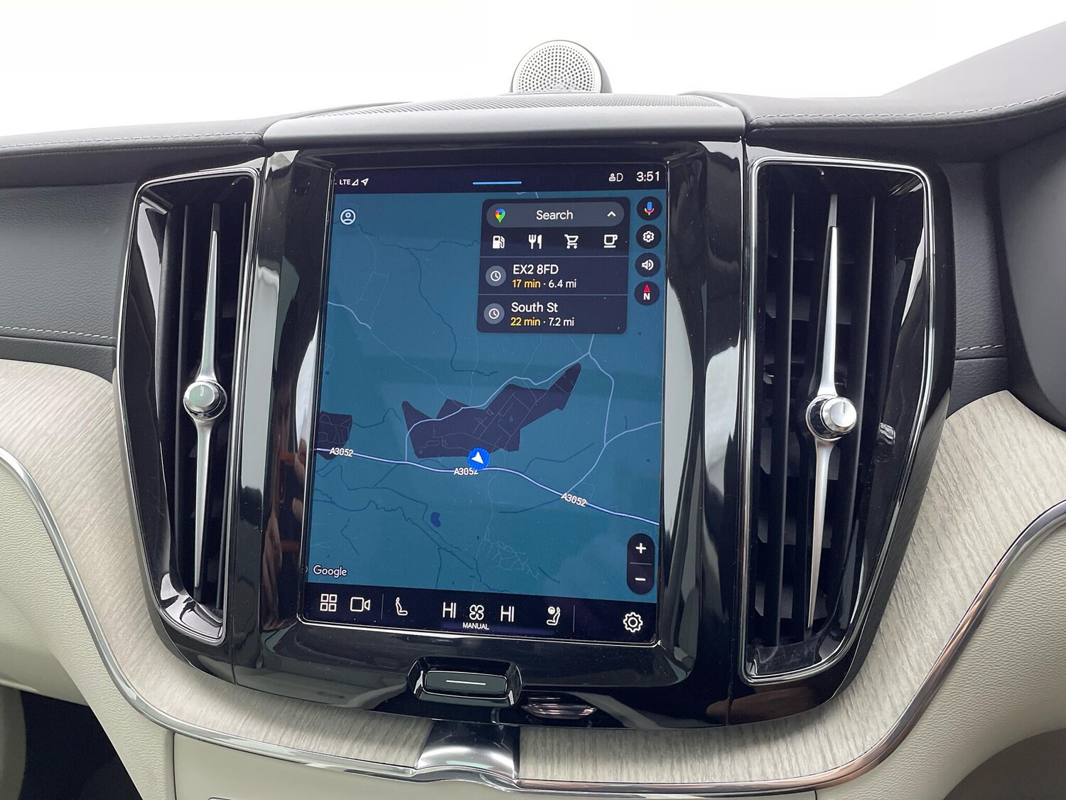 Used Volvo XC60 2023 for sale - 76166499: Photo 26