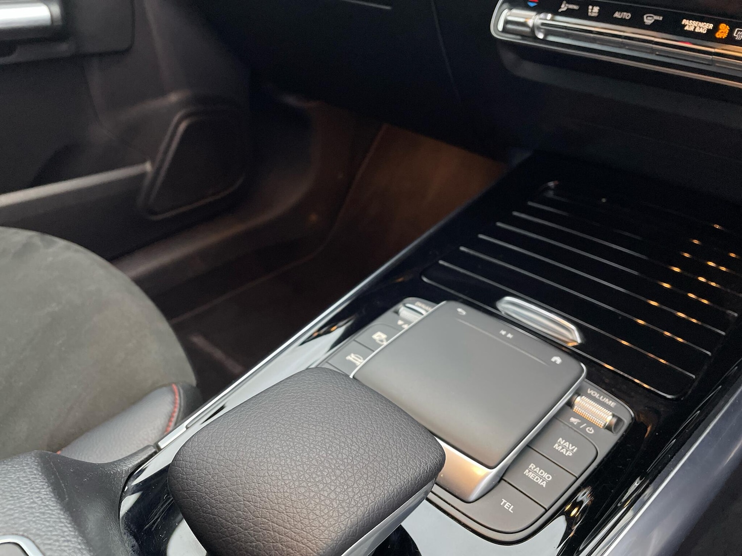 Used Mercedes-Benz GLA 2021 for sale - 76152108: Photo 25