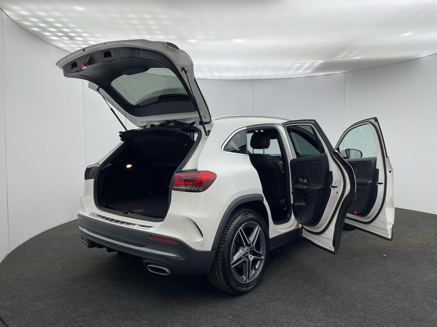 Used Mercedes-Benz GLA 2021 for sale - 76152108: Photo 40