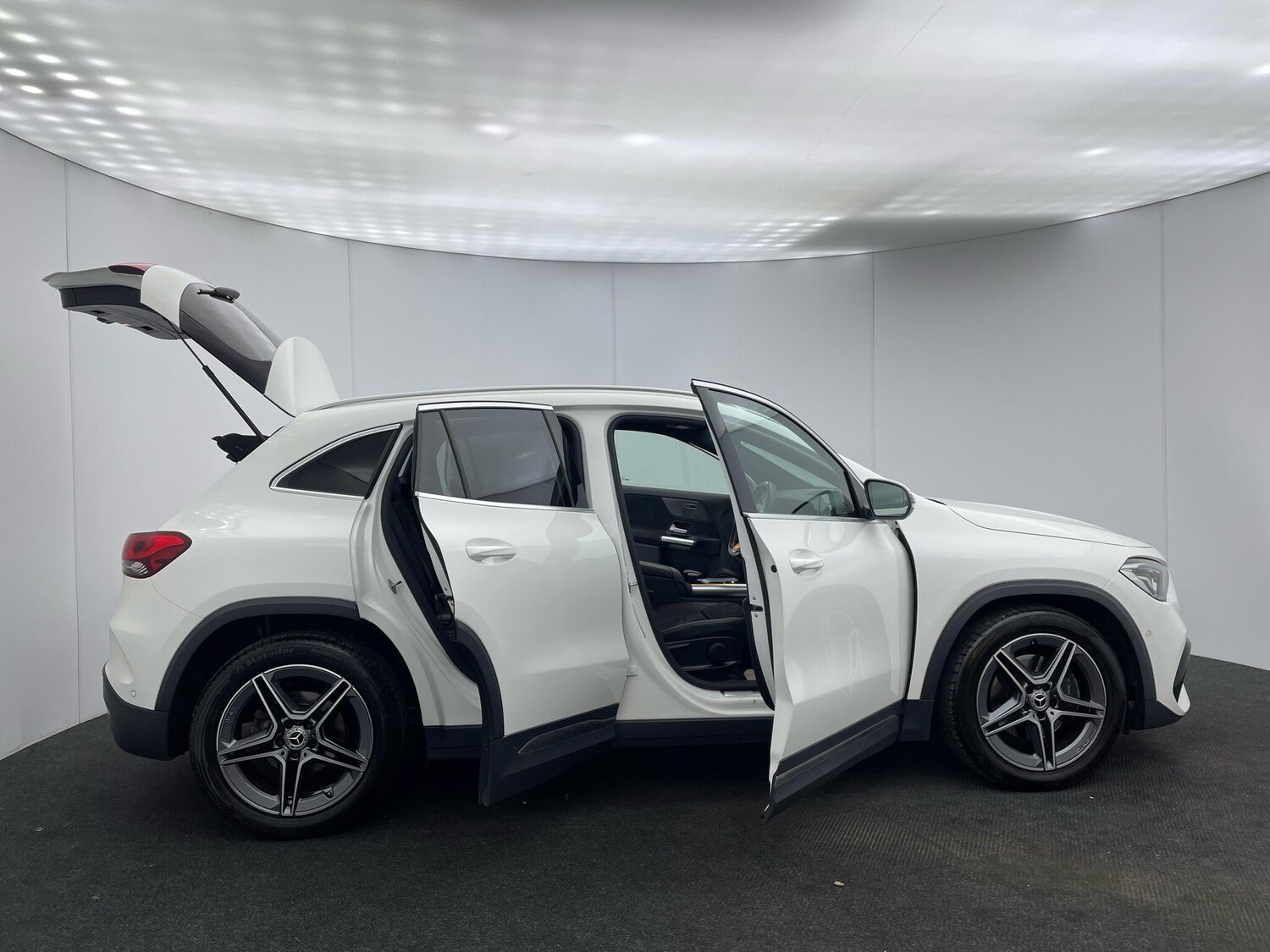 Used Mercedes-Benz GLA 2021 for sale - 76152108: Photo 41