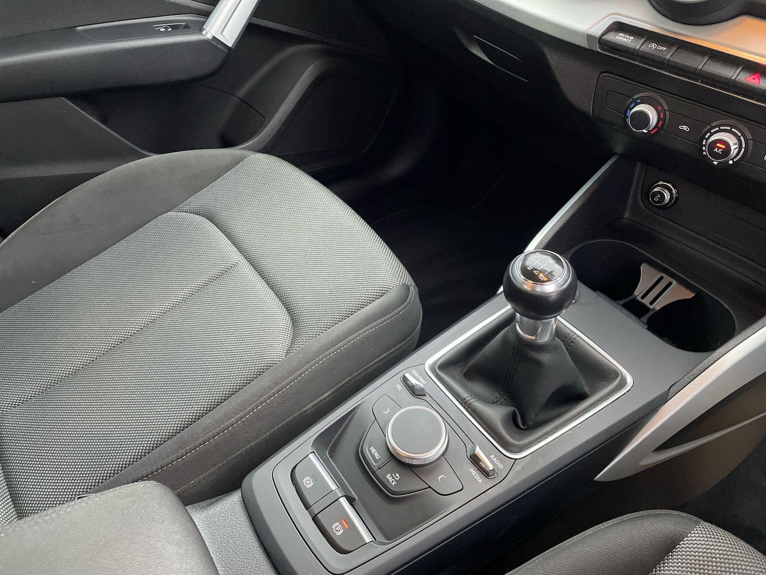 Used Audi Q2 2020 for sale - 76538927: Photo 17