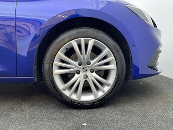 Used SEAT Leon 2021 for sale - 76227099: Photo