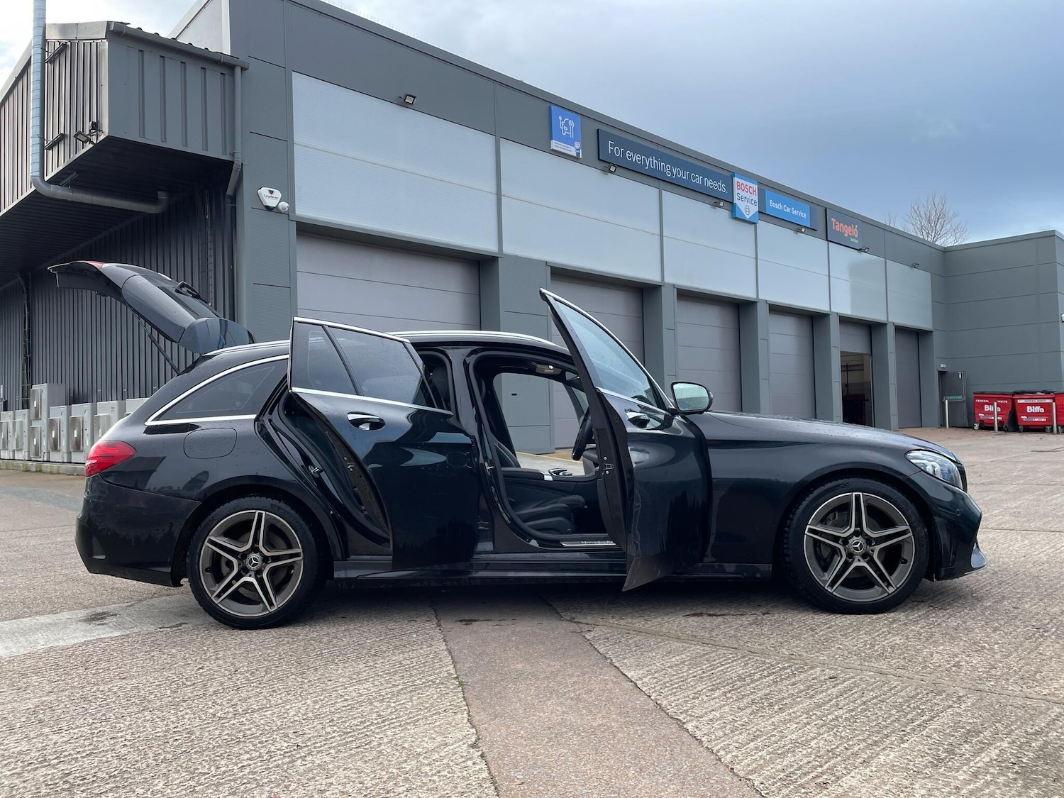 Used Mercedes-Benz C Class 2019 for sale - 77537516: Photo 41