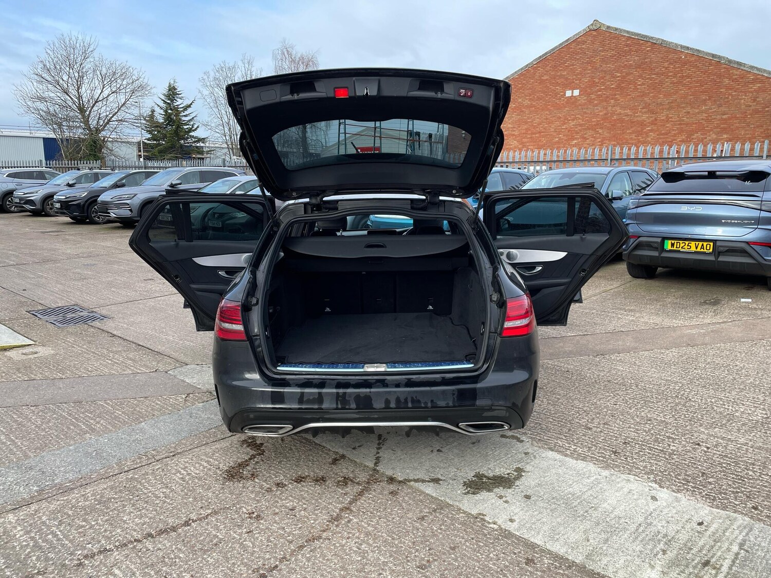 Used Mercedes-Benz C Class 2019 for sale - 77537516: Photo 42