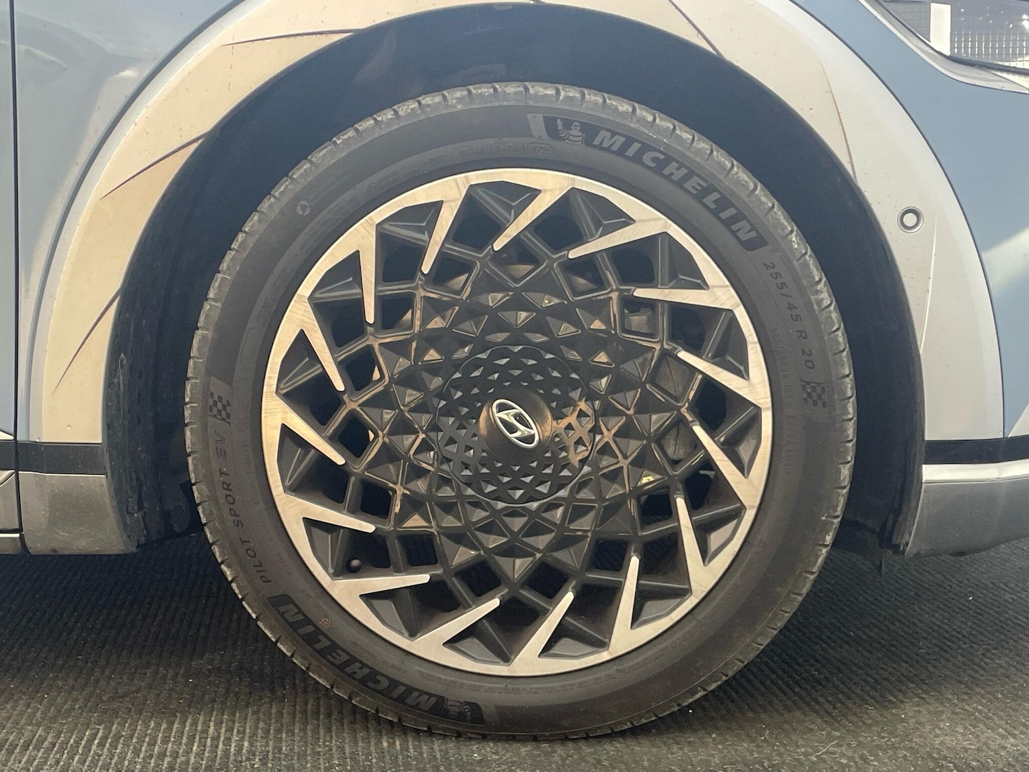 Used Hyundai IONIQ 5 2022 for sale - 76349051: Photo 4