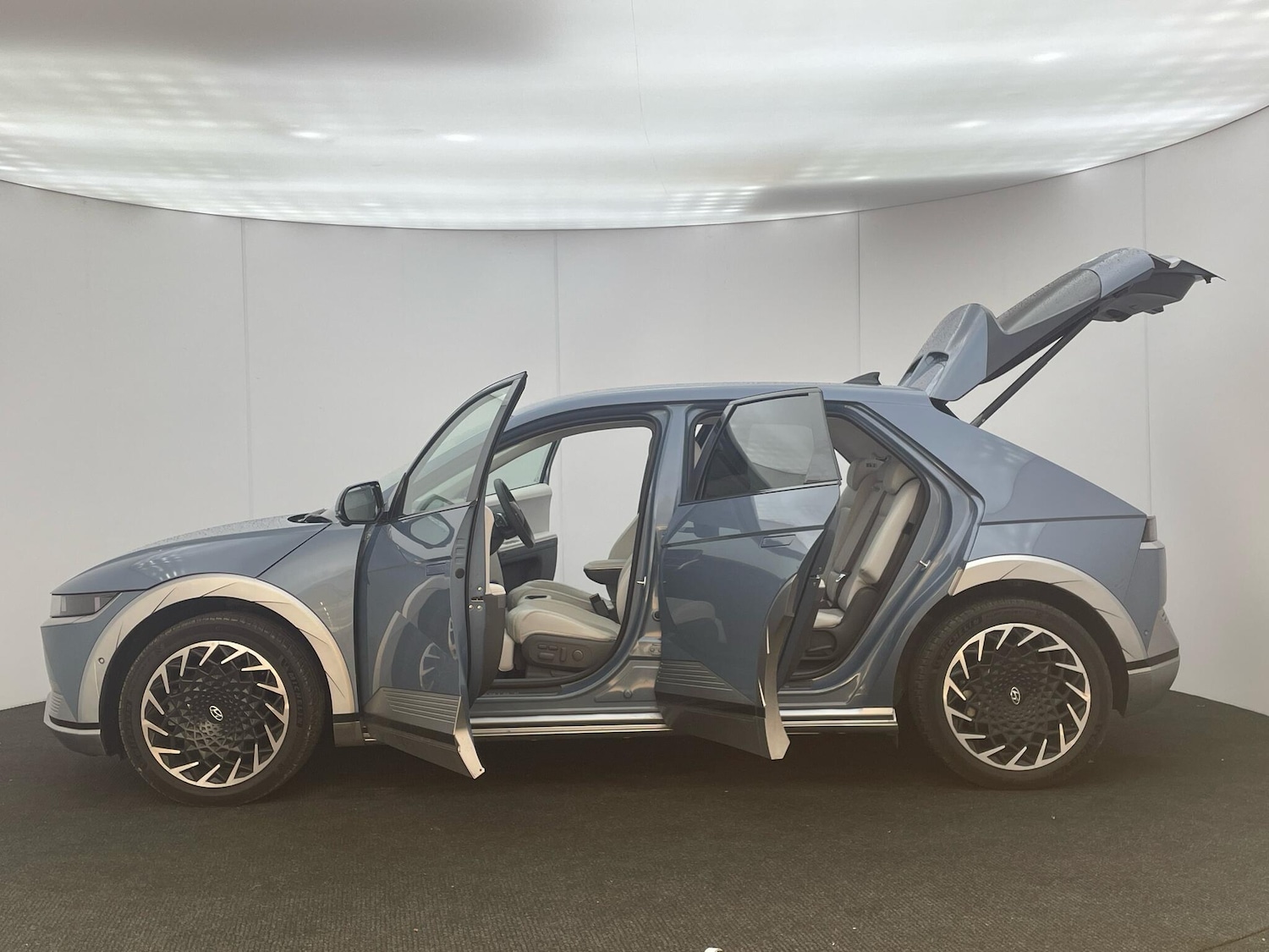 Used Hyundai IONIQ 5 2022 for sale - 76349051: Photo 41