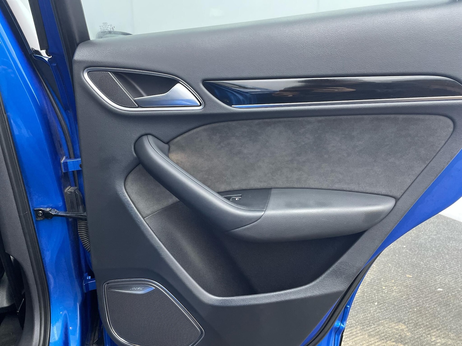 Used Audi Q3 2018 for sale - 76765755: Photo 13