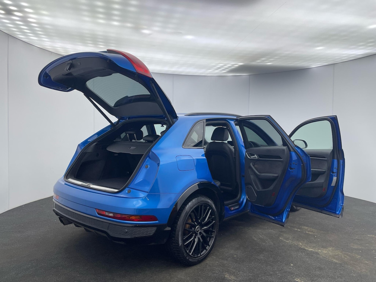 Used Audi Q3 2018 for sale - 76765755: Photo 43