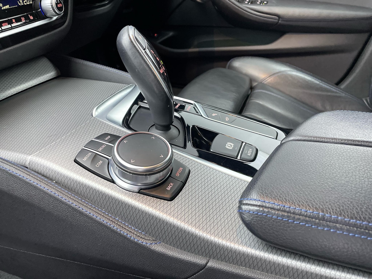 Used BMW 5 Series for sale - 77175421: Photo 32