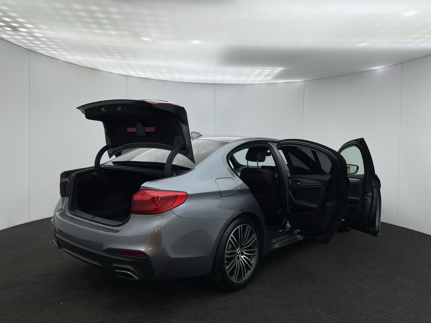 Used BMW 5 Series for sale - 77175421: Photo 38