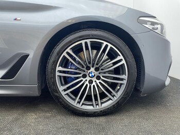 Used BMW 5 Series 2017 for sale - 77175421: Photo