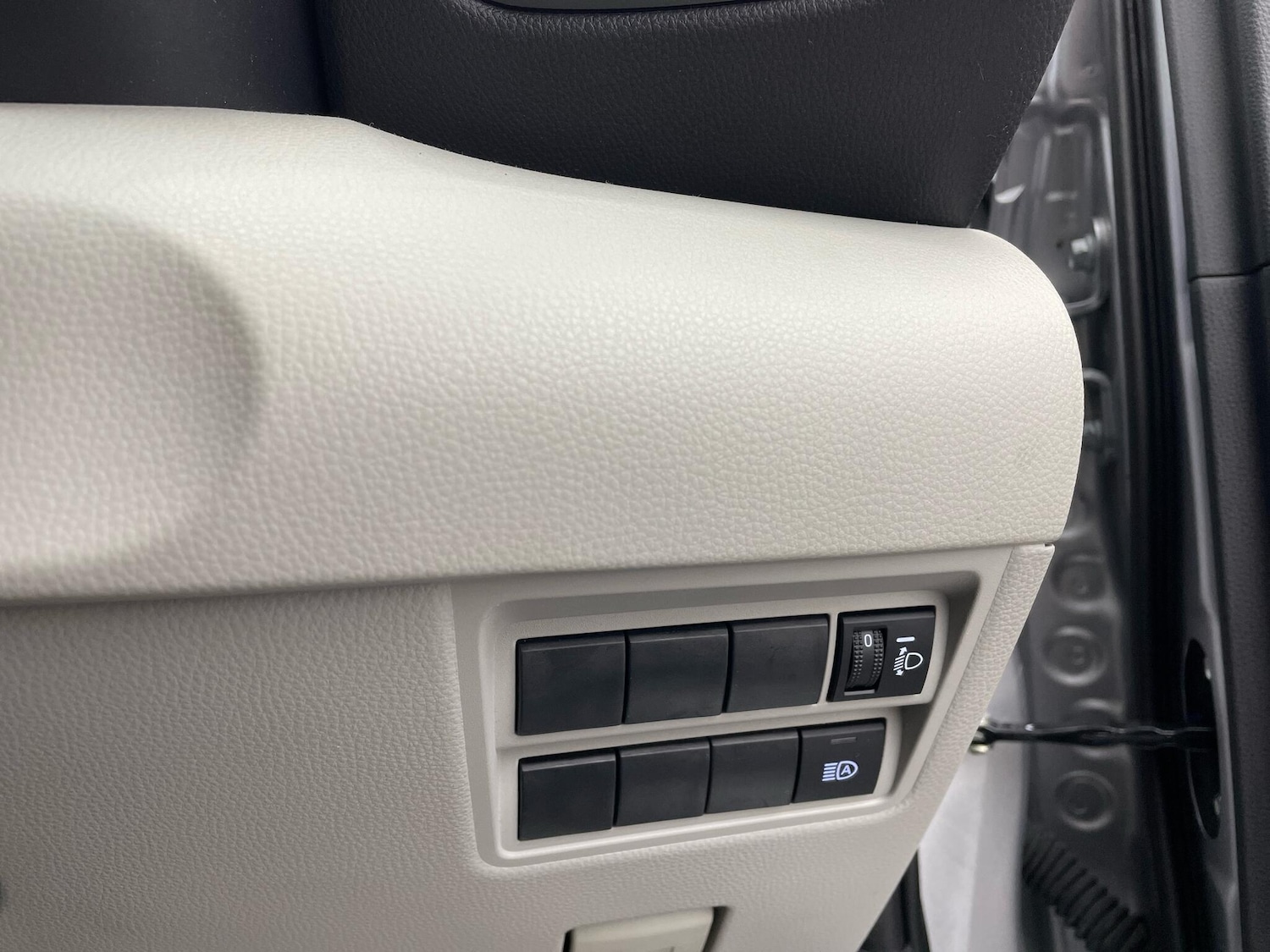 Used Toyota Yaris 2022 for sale - 77120068: Photo 20