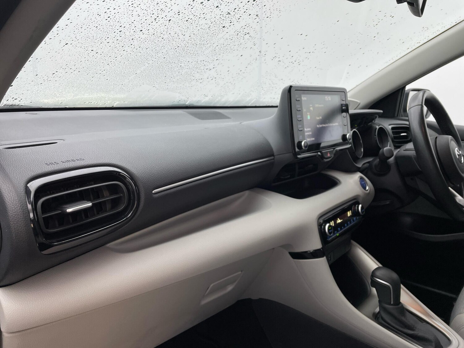 Used Toyota Yaris 2022 for sale - 77120068: Photo 27