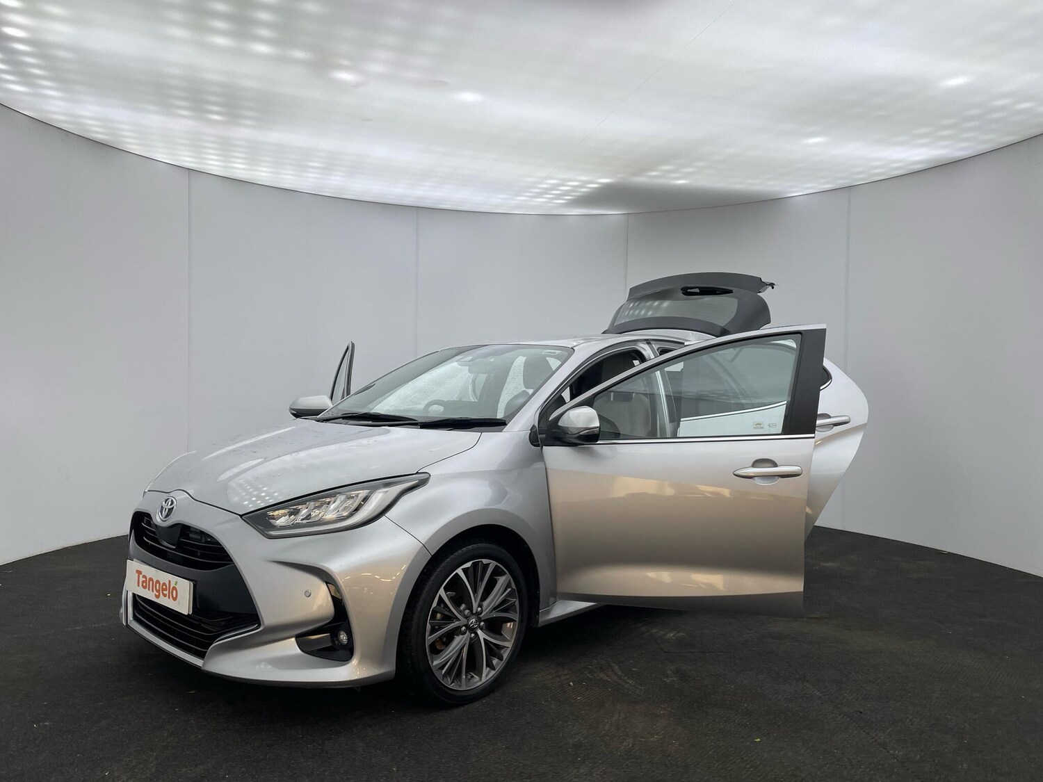 Used Toyota Yaris 2022 for sale - 77120068: Photo 34