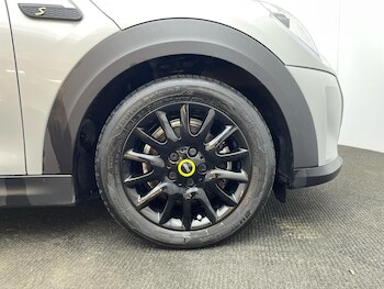 Used MINI Electric Hatch 2021 for sale - 77279369: Photo