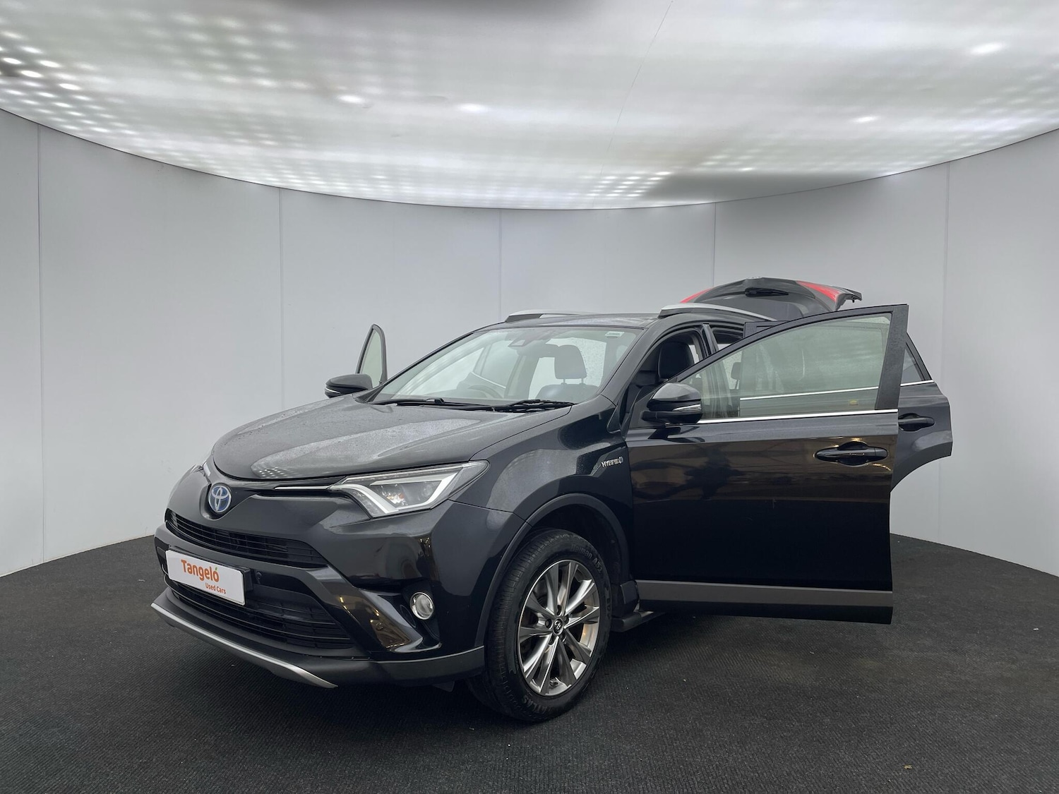 Used Toyota RAV4 2016 for sale - 76499762: Photo 32