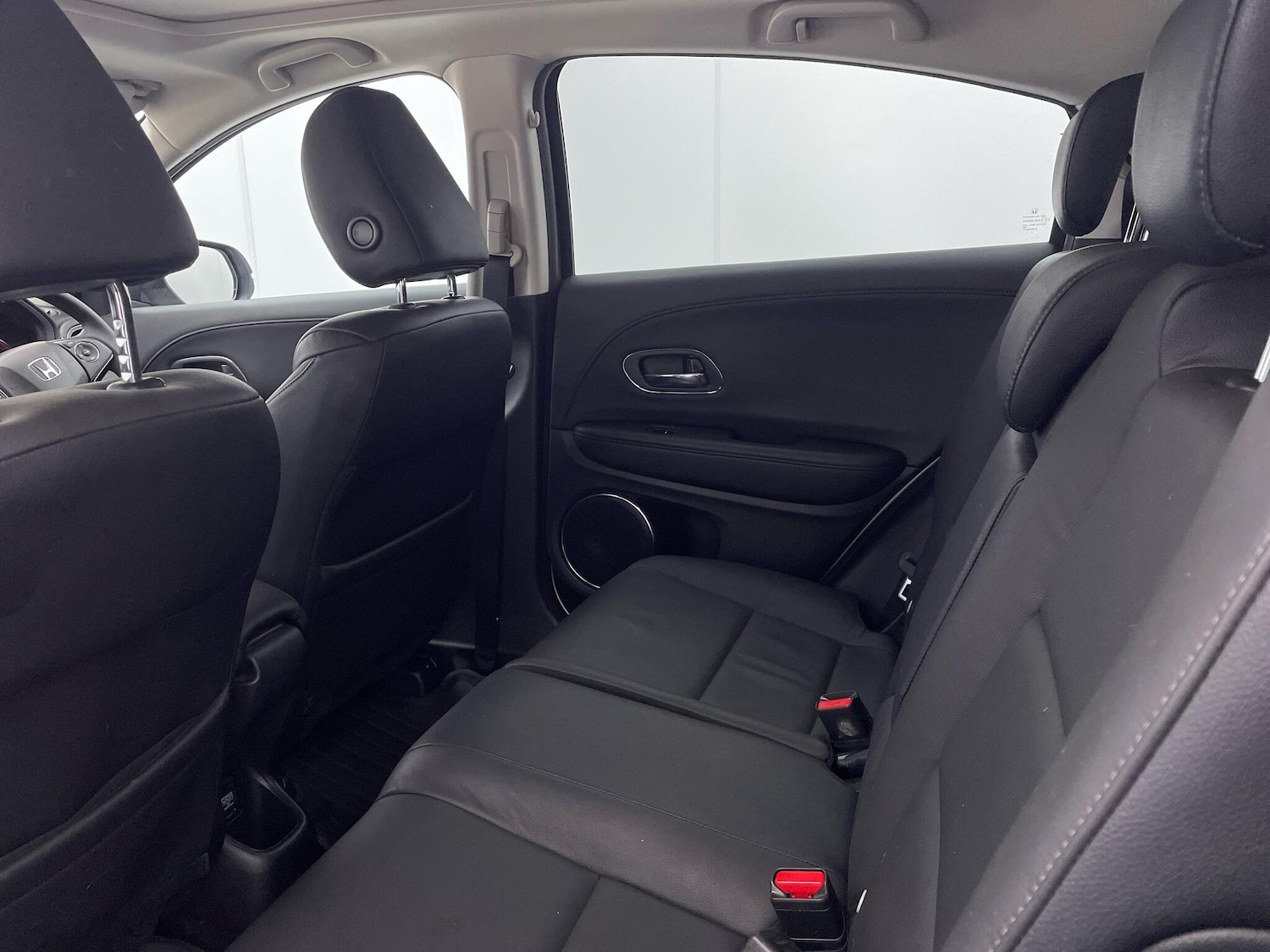 Used Honda HR-V 2016 for sale - 76498602: Photo 10