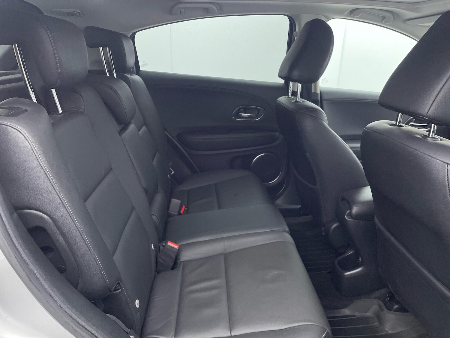 Used Honda HR-V 2016 for sale - 76498602: Photo 14