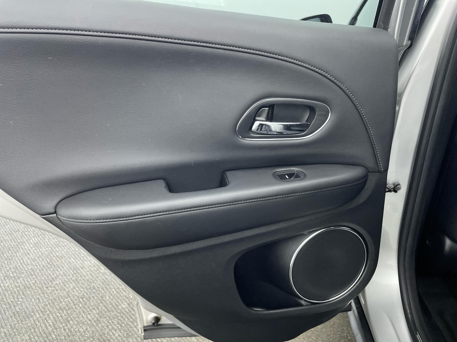 Used Honda HR-V 2016 for sale - 76498602: Photo 16