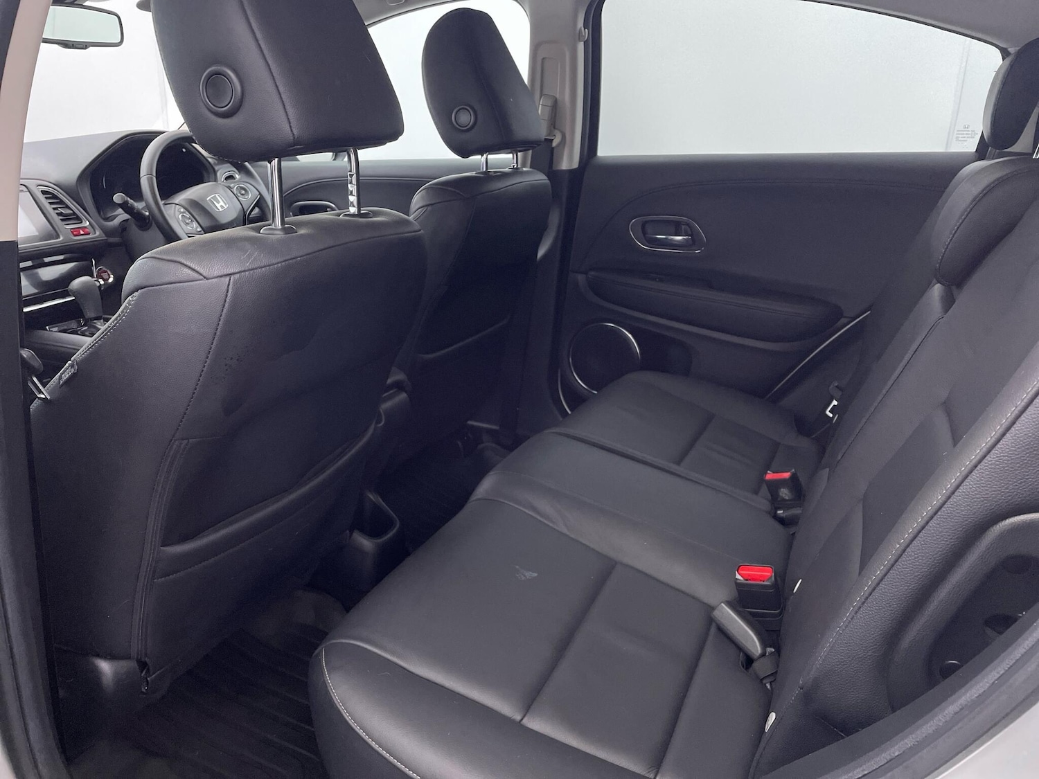 Used Honda HR-V 2016 for sale - 76498602: Photo 17