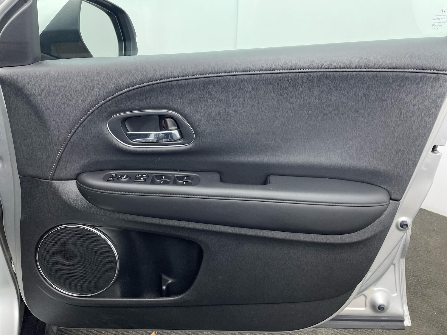 Used Honda HR-V 2016 for sale - 76498602: Photo 19