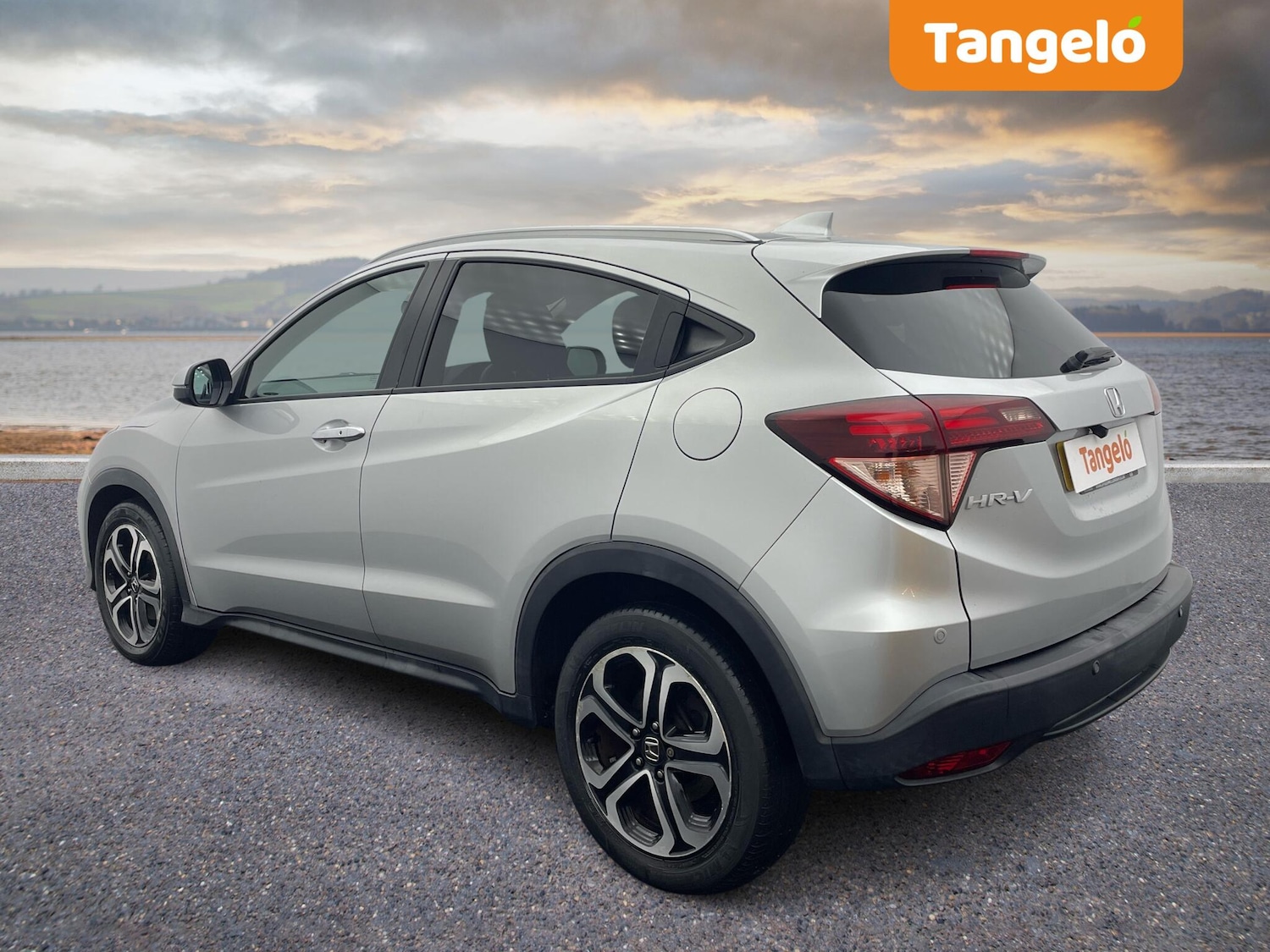 Used Honda HR-V 2016 for sale - 76498602: Photo 2