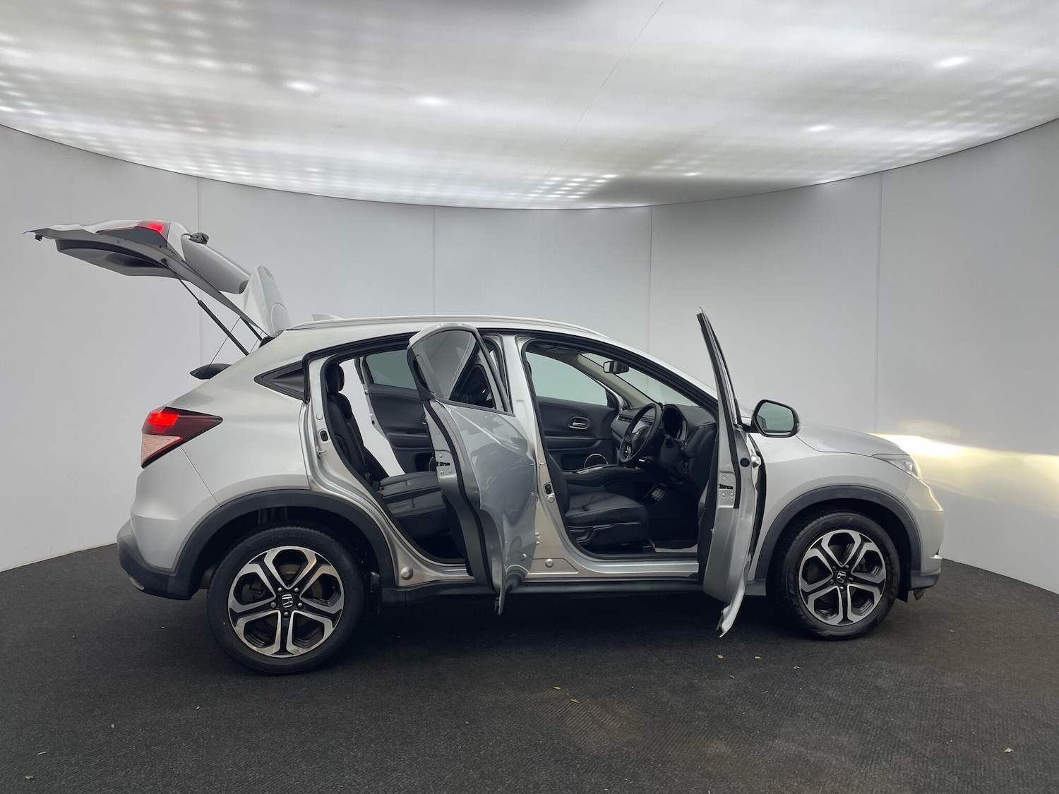 Used Honda HR-V 2016 for sale - 76498602: Photo 38