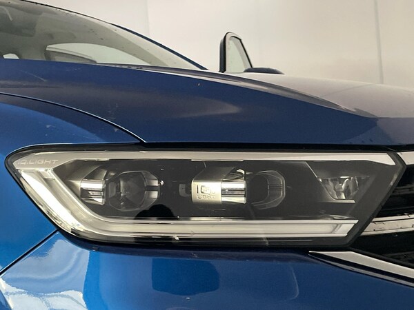 Used Volkswagen T-Roc 2022 for sale - 75646364: Photo 42