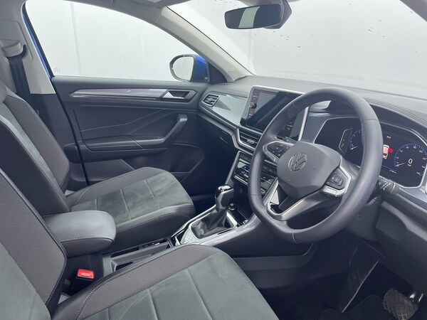 Used Volkswagen T-Roc 2022 for sale - 75646364: Photo 5