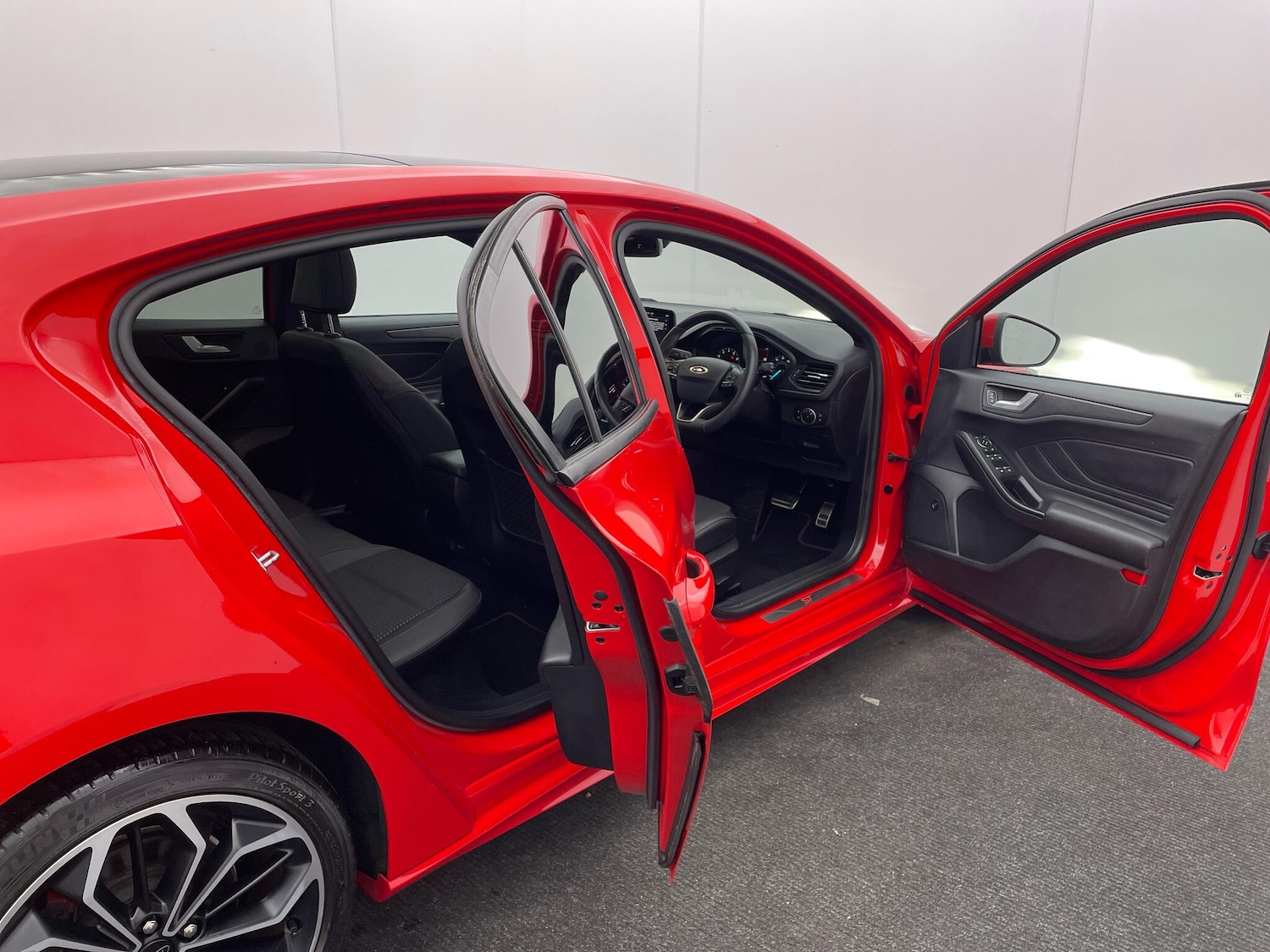 Used Ford Focus 2019 for sale - 76094302: Photo 31