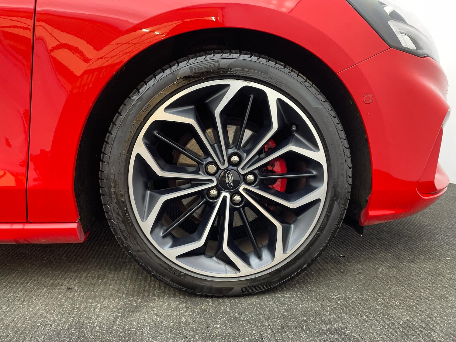 Used Ford Focus 2019 for sale - 76094302: Photo 4