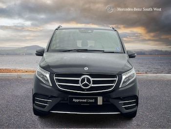 Used Mercedes-Benz V-Class 2017 for sale - 76607813: Photo
