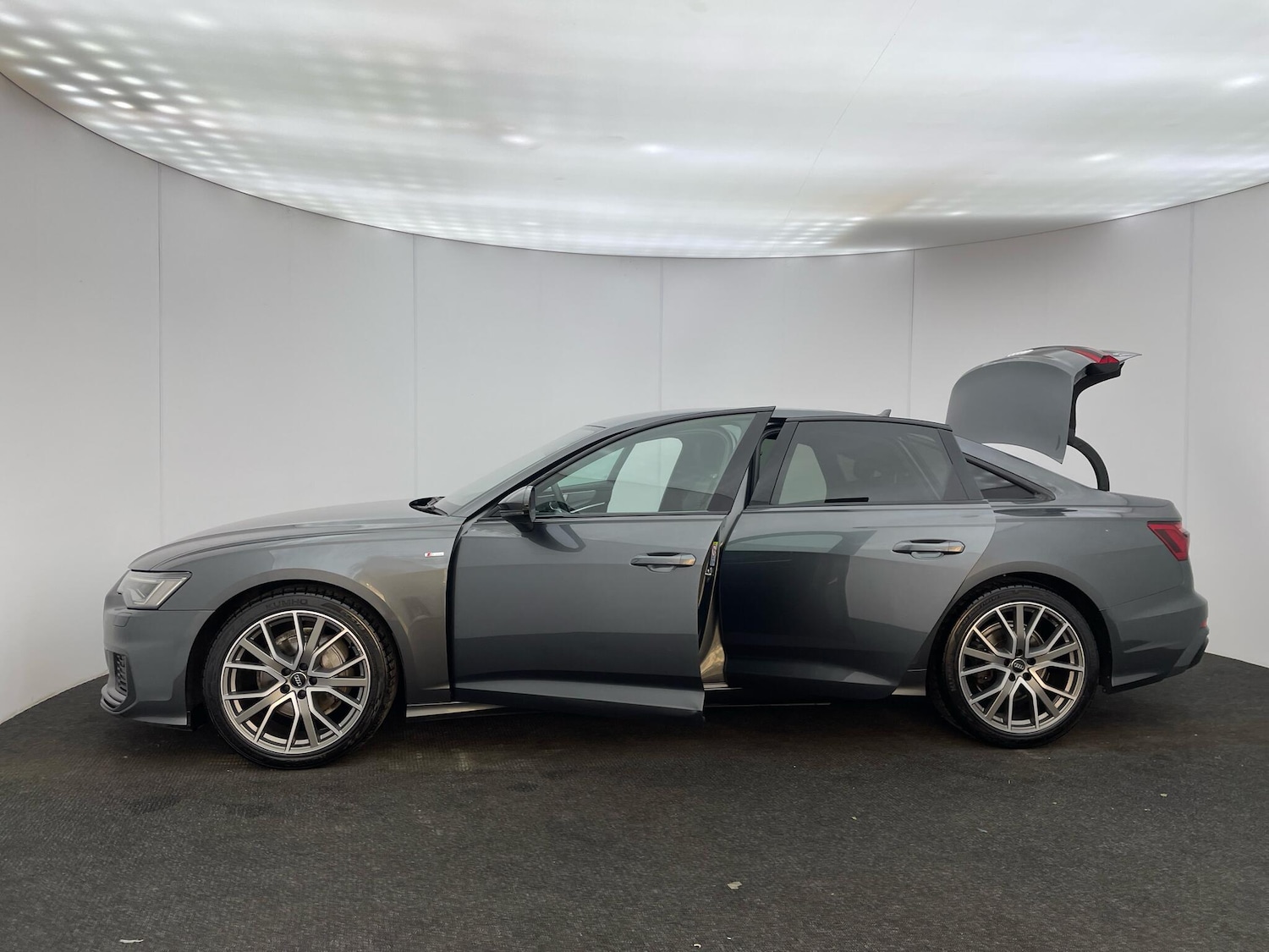 Used Audi A6 Saloon 2020 for sale - 75977749: Photo 15