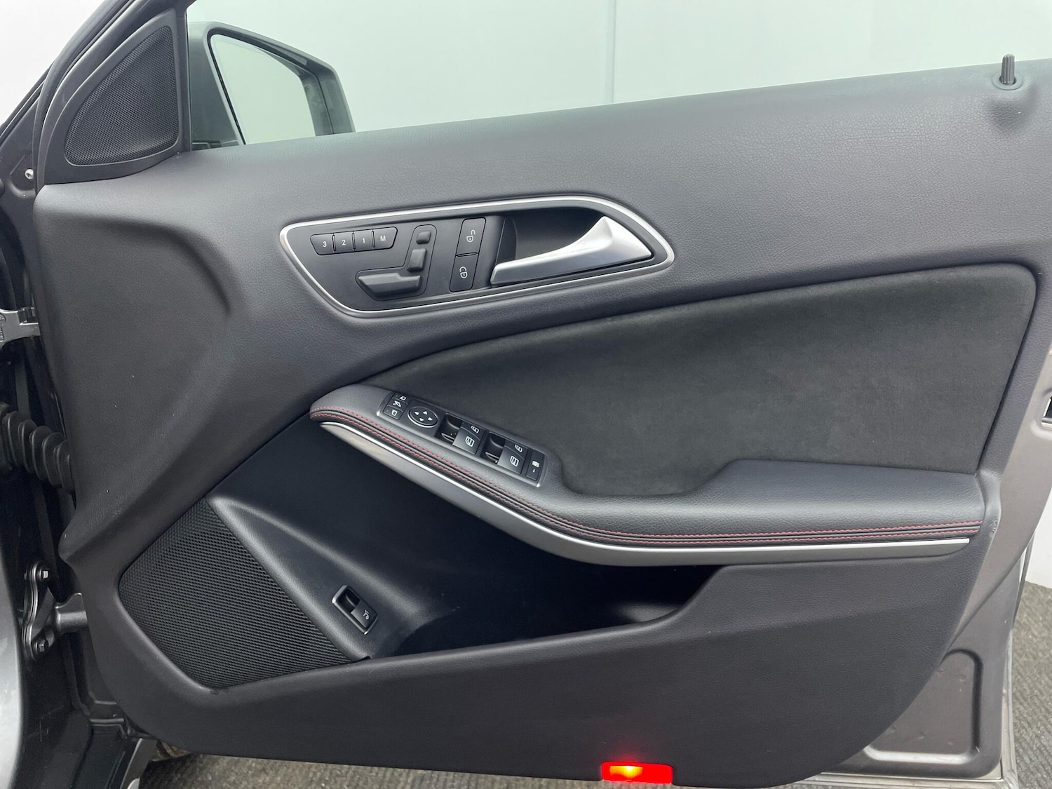 Used Mercedes-Benz GLA 2015 for sale - 76765223: Photo 19