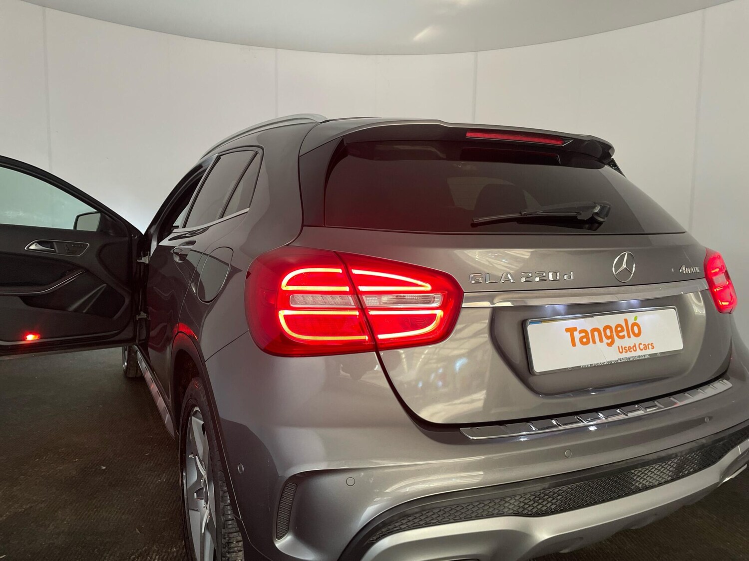 Used Mercedes-Benz GLA 2015 for sale - 76765223: Photo 33