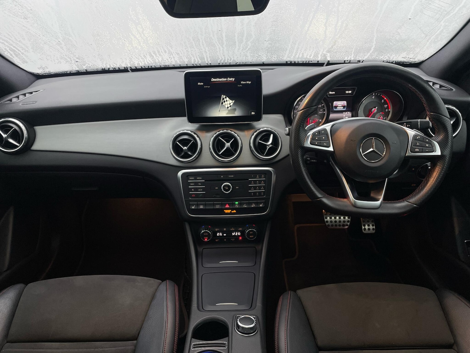 Used Mercedes-Benz GLA 2015 for sale - 76765223: Photo 7