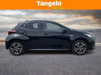 Used Toyota Yaris 2021 for sale - 78854523: Photo